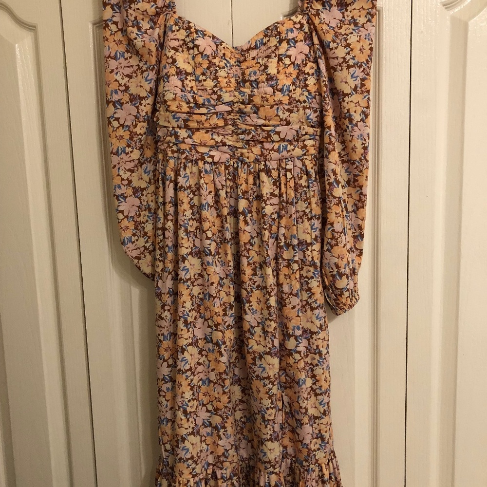 Ladies dress